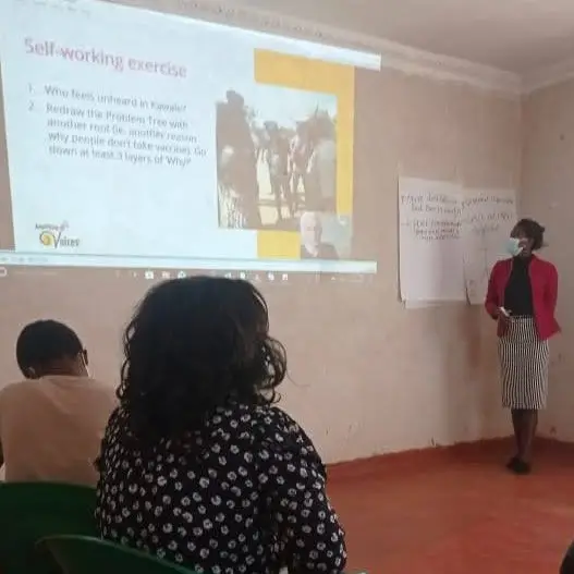 Woman facilitating workshop